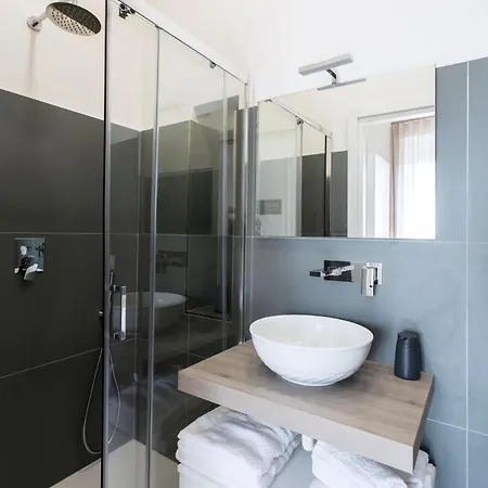 Residenza 33 Guest house