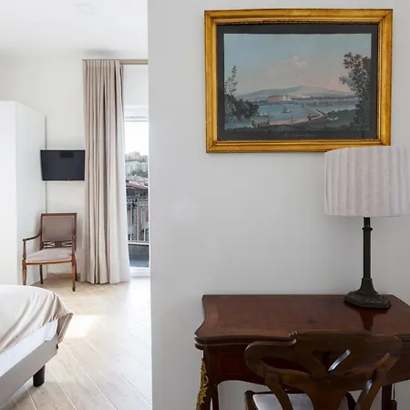 Residenza 33 * Naples
